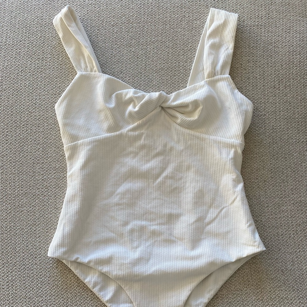 Marysia Lehi Maillot in Coconut